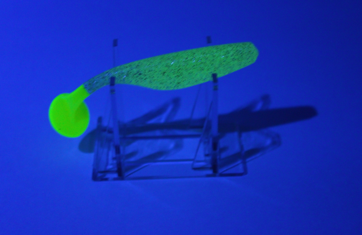 WACky Shad XL Neon Shad (glows in the dark)